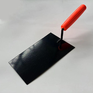 Truelle de maçonnerie d'angle en forme de pêche de style <span class=keywords><strong>russe</strong></span> bricolage avec manche en bois plastique lame en acier caractéristiques carrées couteau de maçonnerie - Product Image 4