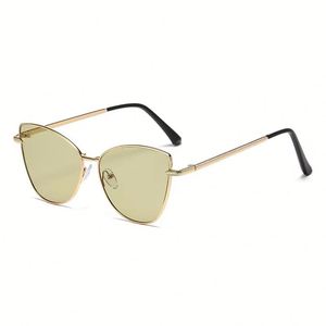 Lunettes de soleil œil de chat en métal avec logo personnalisé, monture large vintage en alliage, verres dégradés, protection UV400 pour femmes - Product Image 5
