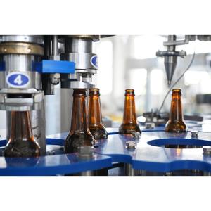 Botella de vidrio automática pequeña, máquina de etiquetado de corona de llenado de <span class=keywords><strong>cerveza</strong></span> artesanal - Product Image 6