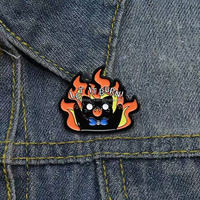 Mignon Anime flamme émail broche broches dessin animé Badge broche feu broches mots avec fruits fleur pyramide ange pour Halloween