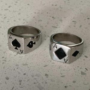 316L Degli Uomini di Anello In Metallo Minimalista Gioielli di Moda Personalizzata In Acciaio Inox Uomini Anello Quadrato Inciso <span class=keywords><strong>Asso</strong></span> Di Picche Anelli Con Sigillo - Product Image 4