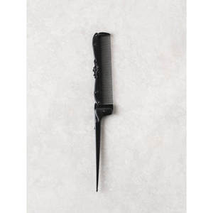 Peine de peluquero plegable portátil de estilo clásico de dientes anchos y peine común resistente al calor duradero con mango de carbono logotipo personalizado - Product Image 1