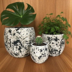 Pot de fleurs en céramique émaillée moderne et rétro, élégant, écologique, durable, vente en gros, 10*10*10cm, pour la maison et l'hôtel, emballage au sol - Product Image 4