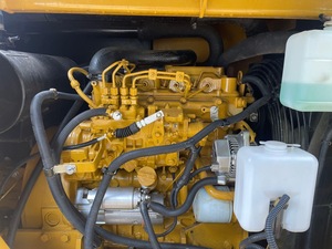 Excavadora de orugas CAT307 usada 7 TON Mini con motor Cummins y bomba hidráulica Buen rendimiento de trabajo Precio barato de Japón - Product Image 3