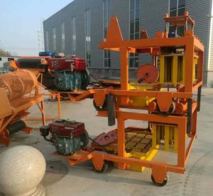 La Gran Máquina para Hacer Bloques de Cemento y Hormigón Fabricada en China Qt4-30 - Product Image 2