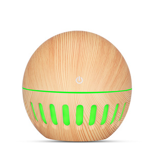 Diffuseur d'arômes à grain de bois, mini humidificateur USB 0,5L pour la maison, moins de 10 m² - Product Image 1