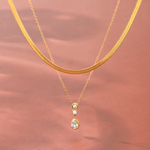 Collar de cadena plana de doble capa de acero inoxidable chapado en oro de 18 quilates con colgante de circonita, joyería de moda para mujer. - Product Image 3