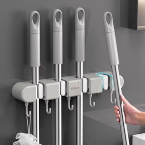 Support <span class=keywords><strong>mural</strong></span> pour balai et serpillière en plastique, fixation sans perçage pour porte de salle de bain, étagère arrière, crochet de suspension pour balai et serpillière - Product Image 4