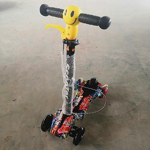 Kids Scooter 3 <b>Wheel</b> Adjustable Height With Lights For 1-6 Years Old Children <b>Plastic</b> Body Pu <b>Wheels</b> Foot Scooter - Product Image 2