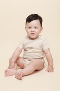 Mono de Algodón Orgánico para Bebé Unisex Personalizable al por Mayor, Mono de Manga Corta para Bebé - Product Image 2