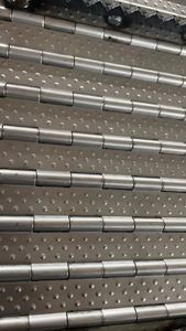 सीएनसी मशीन उपकरण श्रृंखला कन्वेयर बेल्ट स्टेनलेस स्टील कन्वेयर बेल्ट प्रणाली चिप कन्वेयर बेल्ट - Product Image 4