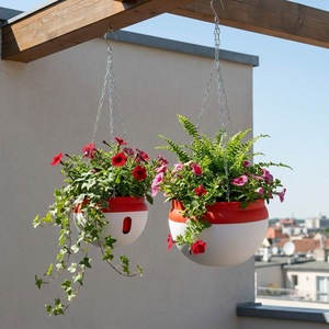 Petit pot suspendu rond en plastique PP, panier bicolore avec 3 crochets en métal pour jardin, balcon, plantes - Product Image 1