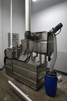 Intercepteur de graisse automatique en acier inoxydable, séparateur d'eau et d'huile pour le traitement des eaux usées de cuisine avec système de pompe de levage