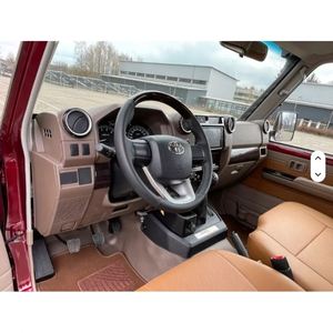 <span class=keywords><strong>Toyota</strong></span> <span class=keywords><strong>Land</strong></span> <span class=keywords><strong>Cruiser</strong></span> <span class=keywords><strong>2022</strong></span> Usado, GEJ Rojo, Camioneta, Transmisión Manual, Tracción AWD, Asientos de Tela, Interior Oscuro, Volante a la Izquierda - Product Image 3