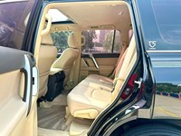 Toyota Land Cruiser Prado 2015 года, импортный, 2.7L TXL, версия для Ближнего Востока, АКПП, полный привод, кожаные сиденья, R17, левый руль
