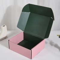 Boîtes d'expédition pour vêtements, cartons extérieurs ondulés, boîtes en papier ondulé personnalisées, boîtes d'emballage, boîtes d'emballage pour chaussettes