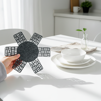 Napperon Hongyi moderne de haute qualité en polyester doux et léger, écologique et réutilisable, de 380 mm de diamètre, forme irrégulière pour la maison et la cuisine