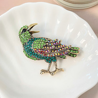 Pas Cher Personnalisé Prix De Gros Mode En Alliage De Zinc Multicolore Strass Cristal Animal oiseaux Broches Broches En Vrac