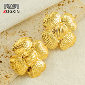 Zogxin Flower <b>Stud</b> Earrings 18K Gold Plated <b>Titanium</b> Steel For Women Everyday Wear - Product Image 1