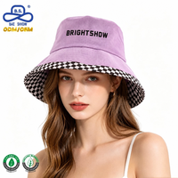 Chapeau Bob en Velours Côtelé Violet Personnalisé OEM à Large Bord Fourré avec Bordure Damier pour Femme – Style Décontracté Hiver Streetwear