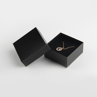Emballage d'usine OEM avec conception personnalisée pour bracelets, boîtes à chapeaux Moonswatch bleus masculins, cosmétiques, chaussettes haut de gamme, boîtes en papier et bijoux