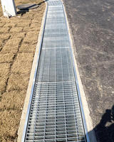 Matériaux de construction chinois à bas prix : marches en grille métallique, grille de plancher métallique pour support de construction en béton
