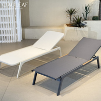 Chaise longue de piscine avec siège en toile et dossier réglable pour terrasse extérieure