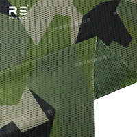 M90S Swedish Woodland Camouflage Mesh 120gsm Tissu en maille antistatique imprimé en polyester léger pour écharpe de masque facial tactique