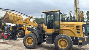 Chargeuse sur pneus SDLG d'occasion bon marché 936H 956L Haute qualité Bonnes performances Équipement de construction routière Shanghai - Product Image 4