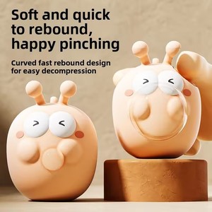 ของเล่นบีบสัตว์น่ารักพ่นฟองสบู่ บรรเทาความวิตกกังวล คลายเครียด ของเล่นเสริมประสาทสัมผัส สำหรับผู้ใหญ่ ของขวัญวันเกิด วันคริสต์มาส - Product Image 3