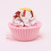 Bain cupcake relaxant bio pour bombe Sel de bain naturel hydratant nourrissant violet Bain effervescent adapté aux enfants Vente en gros