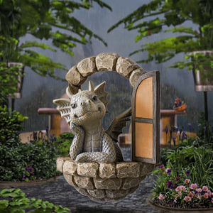 Statuette de dragon miniature créative, objet décoratif exquis en résine pour les portes et les fenêtres, design mignon - Product Image 1