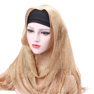 Brillante de seda hijab musulmán de Oriente Medio velo liso de poliéster estilo borla doble uso chal todas las estaciones para mujeres con estilo - Product Image 1