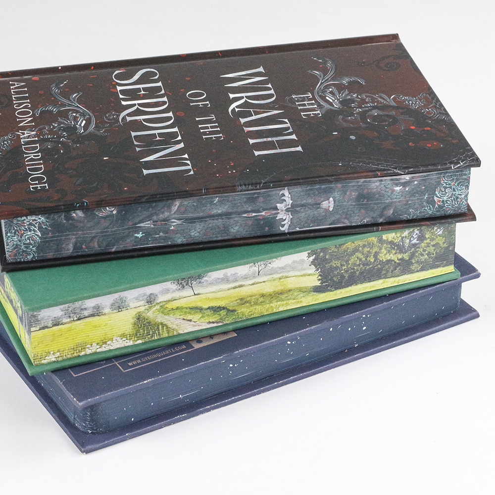 Professional Publishing Custom Edition Hardback Books Offset Printing With Custom Sprayed and Stenciled Edges