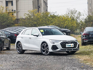 <span class=keywords><strong>Audi</strong></span> A3 Sportback 35 TFSI 2025, 6.04L/100km, Hatchback de Lujo con Ahorro de Combustible, Stock en África - Product Image 1