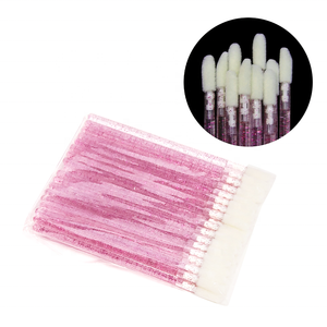 Venta al por mayor cristal <span class=keywords><strong>transparente</strong></span> brillo mango lápiz labial aplicador rosa azul verde Color nailon cepillo <span class=keywords><strong>de</strong></span> labios desechable 50 Uds - Product Image 3
