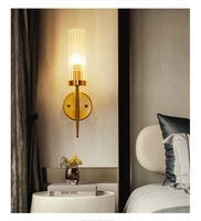 Lampe murale en verre LED en fer moderne nordique, simple et luxueuse, pour salon ou chambre à coucher, éclairage créatif de chevet