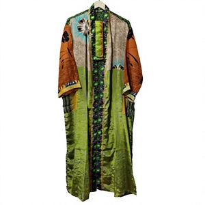 Robe kimono vintage 100% soie sari pour femmes, faite à la main, patchwork, bohème, chinoise, élégante, luxueuse, tenue d'été, col en V, fermeture à cordon - Product Image 1