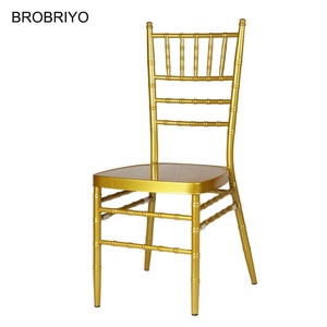Luxe Roi <span class=keywords><strong>Trône</strong></span> Fournitures <span class=keywords><strong>De</strong></span> Mariage Blanc Et Or Banquet Chaise Assis Restauration Meubles <span class=keywords><strong>De</strong></span> Réception <span class=keywords><strong>De</strong></span> Mariage - Product Image 2