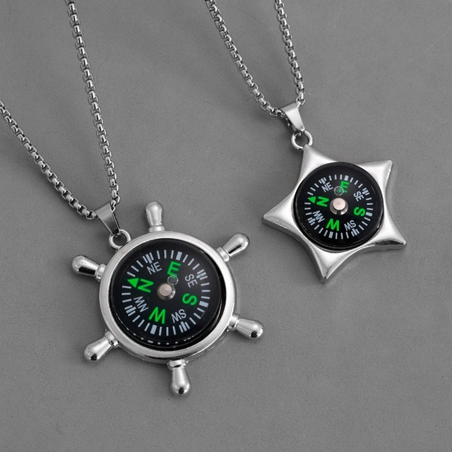 Outdoor Personalized Compass Pendant Jewelry Multifunctional Survival Ship's Wheel Compass Stainless Steel Necklace