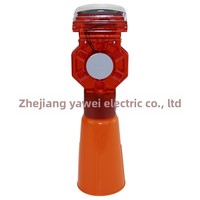 Lampu Peringatan LED Tenaga Surya Mini Bingkai Besi untuk Malam Hari, Lampu Bentuk Bunga Plum, Lampu Pembatas Lokasi Konstruksi Jalan, Lampu Kerucut Lalu Lintas