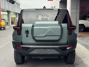 GCC GSO Occasion/Neuf 2023 MENGSHI 917 EREV 4x4 SUV Tout-Terrain Profondeur de franchissement 84L Réservoir de carburant pour Exportation Internationale - Product Image 2