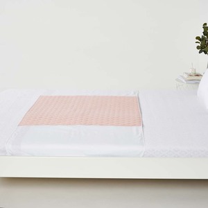Coussin de lit imperméable à quatre couches 100% pour enfants et adultes, sous-coussin respirant et lavable - Product Image 1