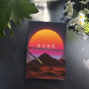 Cuaderno A6 con colgante decorativo, regalo de incorporación perfecto para nuevos empleados para darles la bienvenida con Sun Mountains Desert "<span class=keywords><strong>DUNE</strong></span>" t - Product Image 1