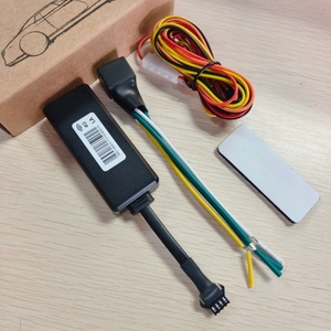 Traceur GPS 4G pour la gestion de flotte, localisation de véhicules en temps réel, coupure à distance du moteur, dispositif de suivi de voiture, traceur GPS pour moto - Product Image 1