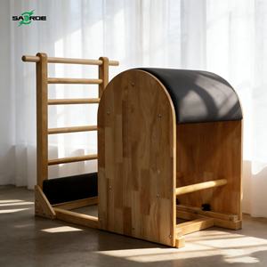 منصة بيلاتس ريفورمر خشبية قابلة للتمديد من سايرد، ريفورمر بيلاتس محمول، برميل خشبي للتمارين - Product Image 1