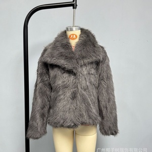 <span class=keywords><strong>Cappotto</strong></span> Corto Personalizzato in Finta <span class=keywords><strong>Pelliccia</strong></span>, Stile Vintage con Maniche Lunghe e <span class=keywords><strong>Tasche</strong></span> Laterali, Abbigliamento Femminile Chic - Product Image 5