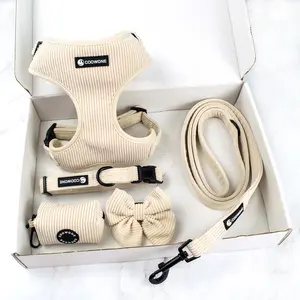 حزام للكلب كوردوري من الشركة المصنعة حزام حيوانات أليفة مخصص حزام كلب طوق فاخر علبة كلب علبة حيوانات أليفة مستلزمات حيوانات أليفة