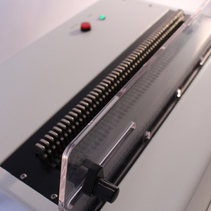 Nhà cung cấp chuyên nghiệp F4 Giấy điện xoắn ốc cuộn dây nhựa Vòng cuốn sách máy tính ràng buộc máy tính xách tay chất kết dính với bàn đạp chân - Product Image 5