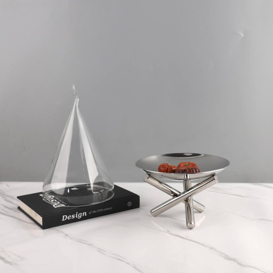 Table Scale Decor European-Style Light Luxury Metal Glass-Covered Fruit Platter Dining ...